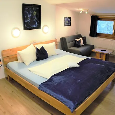 Apartment Stallhaeusl