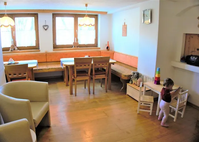 Stallhaeusl * سخلادميخ